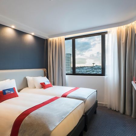 Holiday Inn Express - Paris - Cdg Airport By Ihg Roissy-en-France Zewnętrze zdjęcie