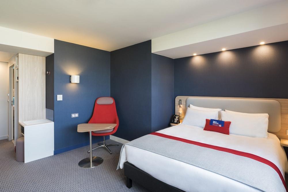 Holiday Inn Express - Paris - Cdg Airport By Ihg Roissy-en-France Zewnętrze zdjęcie