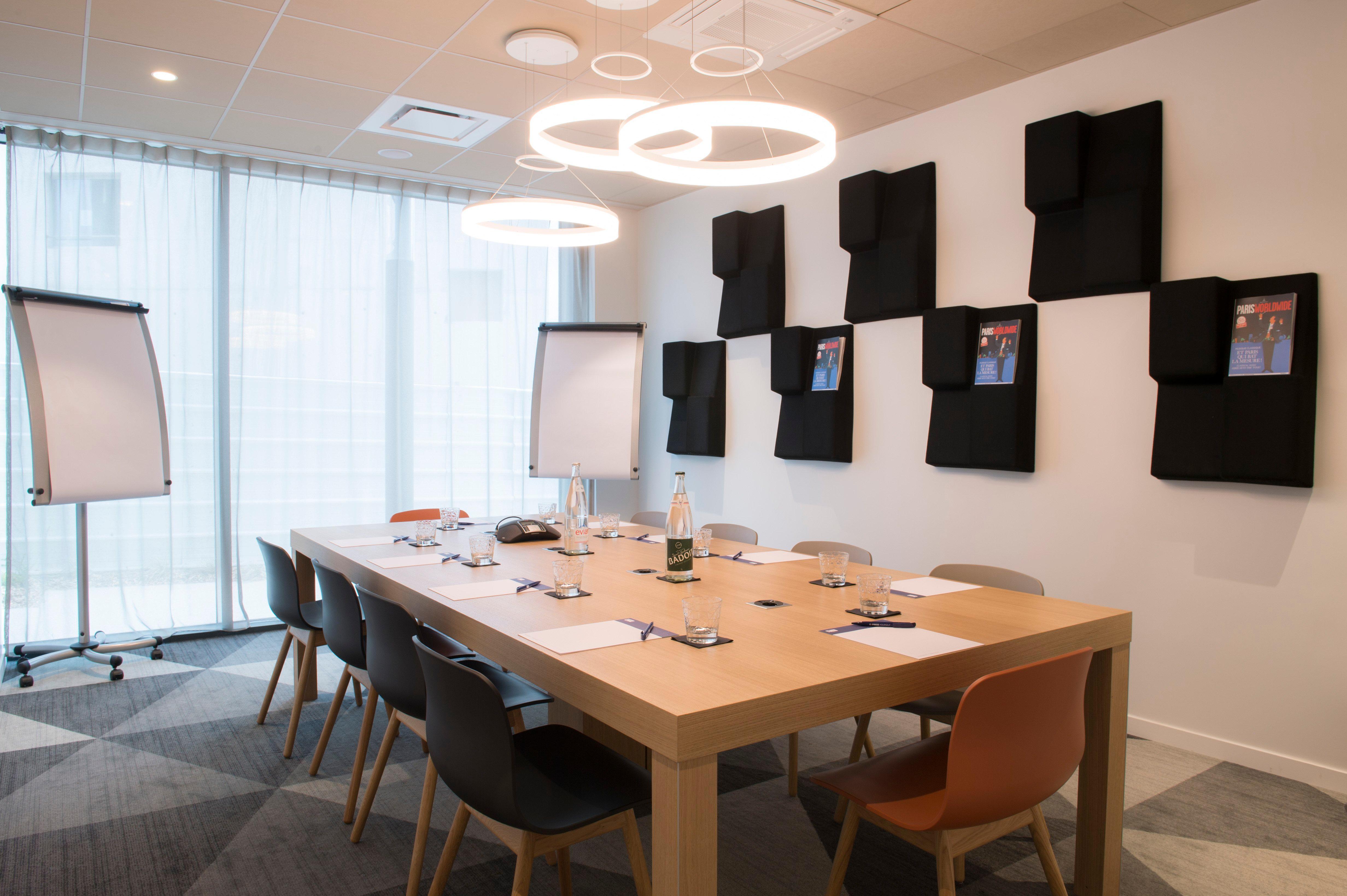 Holiday Inn Express - Paris - Cdg Airport By Ihg Roissy-en-France Zewnętrze zdjęcie