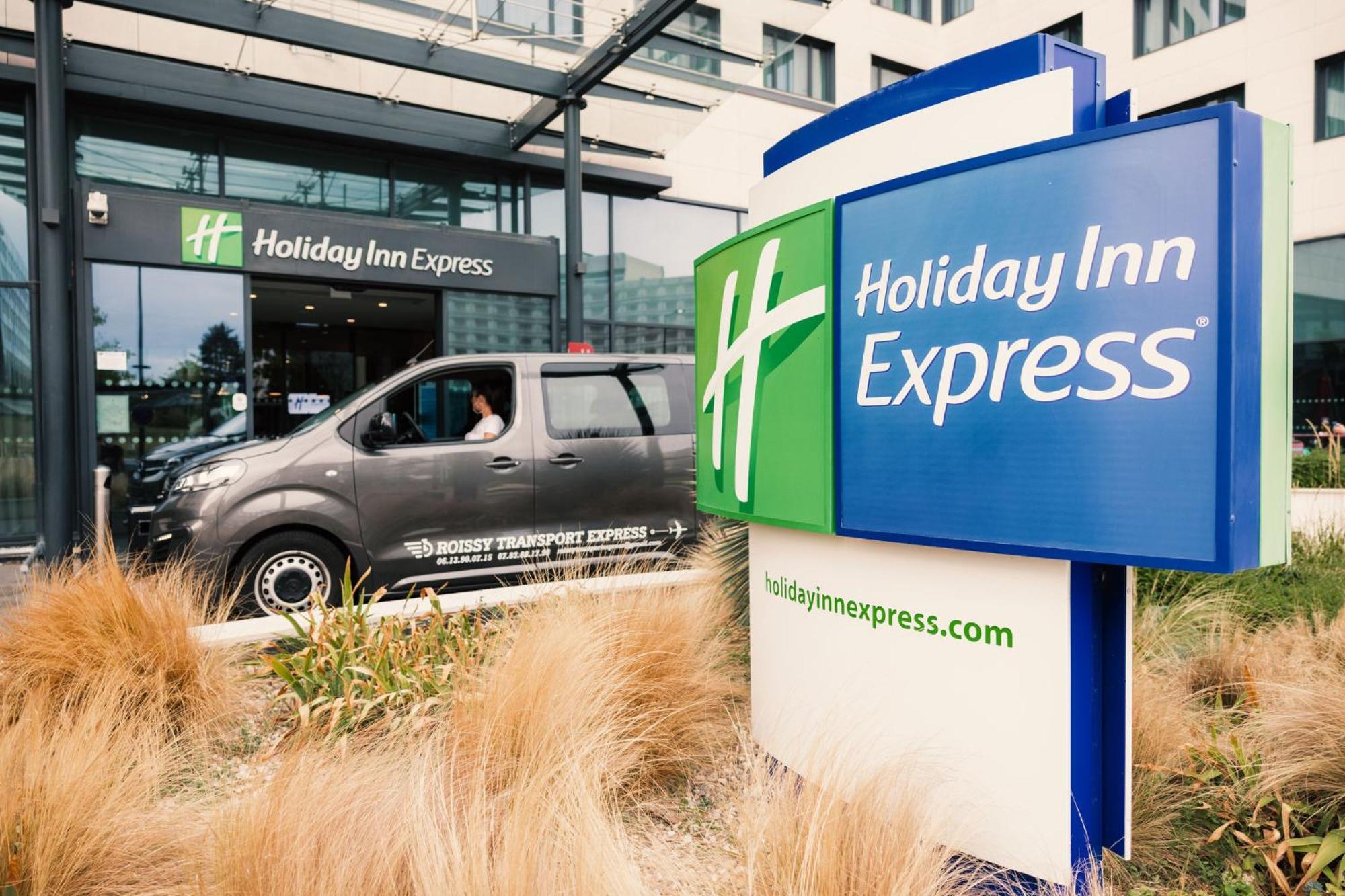Holiday Inn Express - Paris - Cdg Airport By Ihg Roissy-en-France Zewnętrze zdjęcie